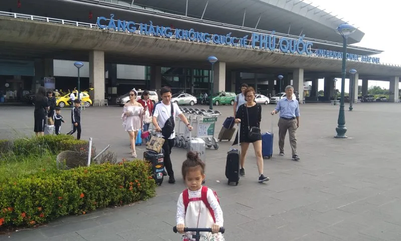 ca ng ha ng kho ng quo c te ph 9500 3641 1741494080 jpg