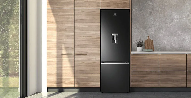 Top 8 tủ lạnh 2 cánh dưới 15 triệu được yêu thích nhất hiện nay 1 Tủ lạnh 2 cánh thích hợp cho gia đình nhỏ từ 4-5 thành viên