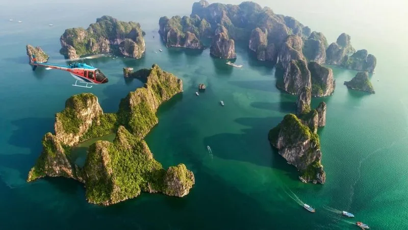 hnm 1cdn vn 2024 12 24 vinh ha long 0917 jpg