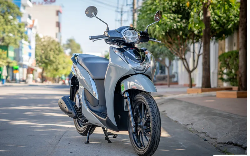 honda-sh-mode-3-png Thiết kế mới trên Sh Mode 2025 có sự hài hòa cao trong cấu trúc tổng thể và mang lại cảm giác lái tự tin cho người điều khiển khi di chuyển