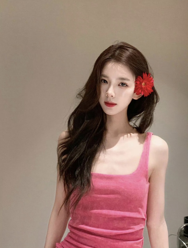 Người phớt lờ thiếu gia giàu nhất Trung Quốc được khen đẹp như Người phớt lờ thiếu gia giàu nhất Trung Quốc được khen đẹp như