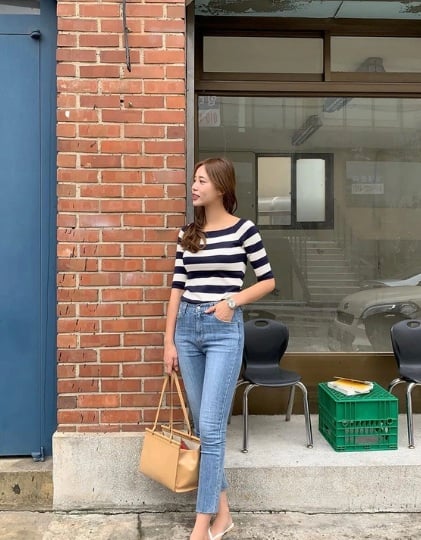 quanjeans4-0859 Skinny jeans đang dần quay trở lại. Kiểu dáng ôm sát giúp khoe trọn đôi chân