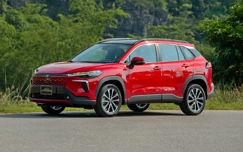 top-5-xe-o-to-hybrid-ban-chay-nhat-tai-viet-nam-hien-nay-3-png Toyota Corolla Cross HEV