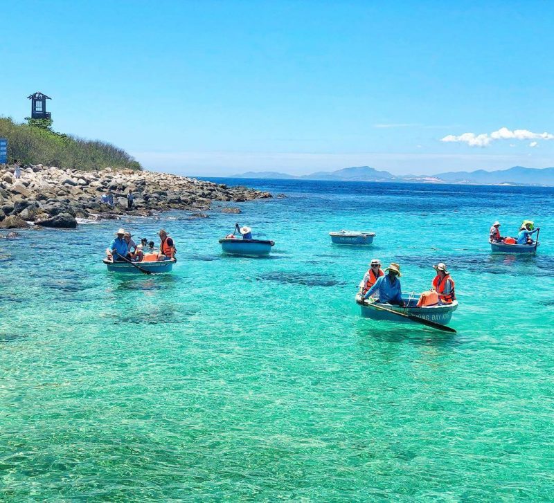 Tour lặn biển hòn Mun hòn Một Nha Trang Tour lặn biển hòn Mun hòn Một Nha Trang