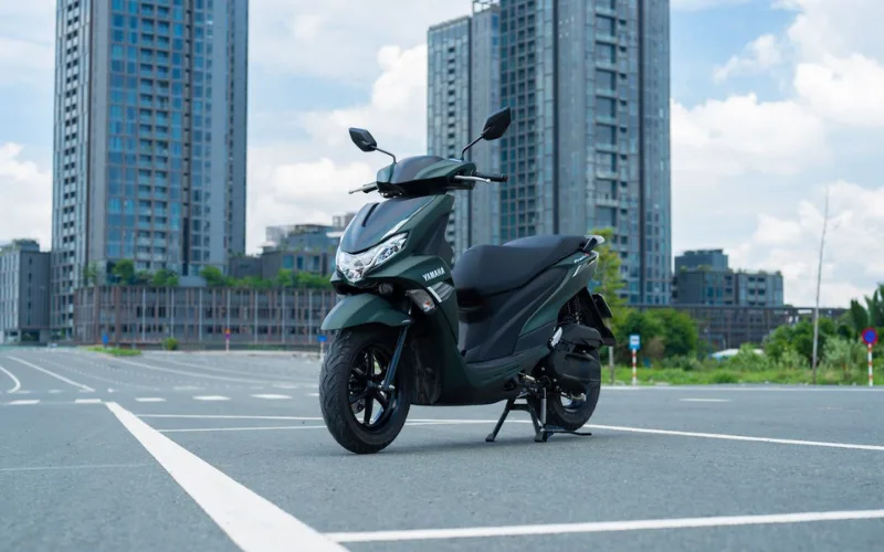 xe-tay-ga-danh-cho-nam-2-png Với câu hỏi "nên mua xe tay ga nào cho nam" thì Yamaha Freego 125cc là một trong những lựa chọn sáng giá hiện nay