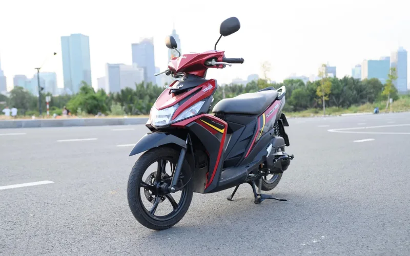 xe-tay-ga-danh-cho-nam-5-png Một câu trả lời khác cho câu hỏi nên mua xe tay ga nào cho nam là Yamaha Mio M3 125