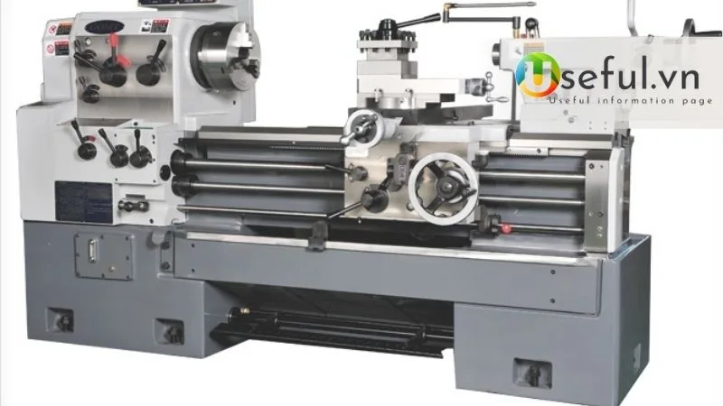 Lợi ích khi sử dụng máy tiện công nghiệp 