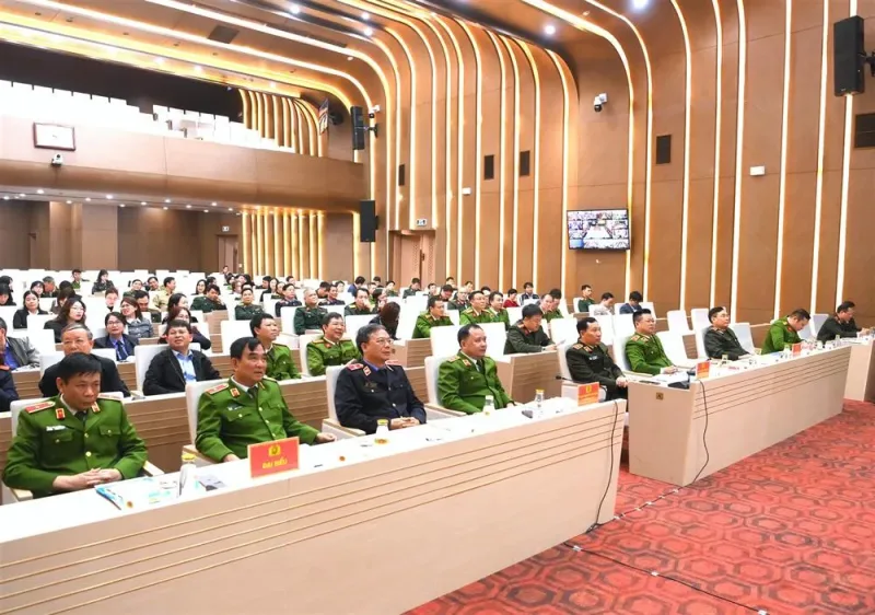 Các đại biểu tham dự hội nghị. Ảnh CA Điểm mới trong quyết định đặc xá năm 2025