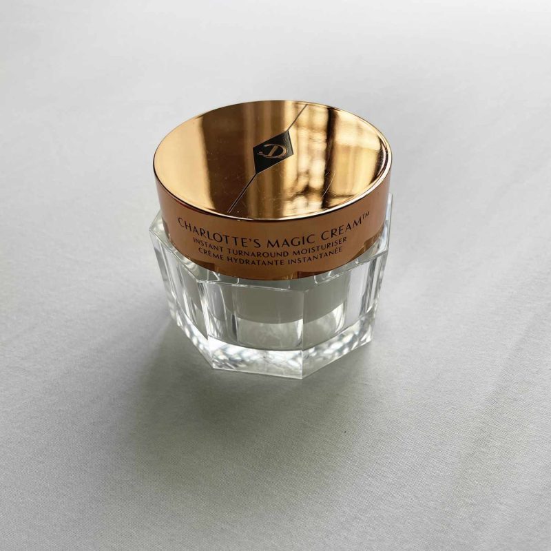 5 lọ kem dưỡng cực tốt cho làn da đã đến tuổi lão hóa, bác sĩ cũng khuyên dùng - Ảnh 6. 5 lọ kem dưỡng cực tốt cho làn da đã đến tuổi lão hóa, bác sĩ cũng khuyên dùng - Ảnh 6.