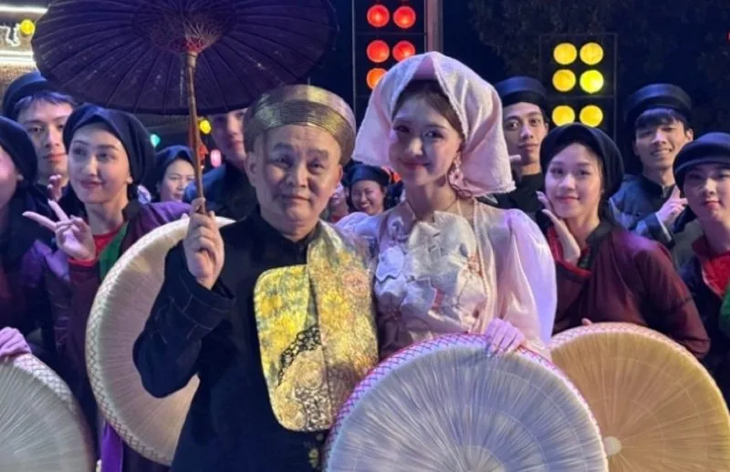 ns xuan hinh len tieng khi bi bi noi bu fame khi tham gia mv cua hoa minzy 141849 jpg