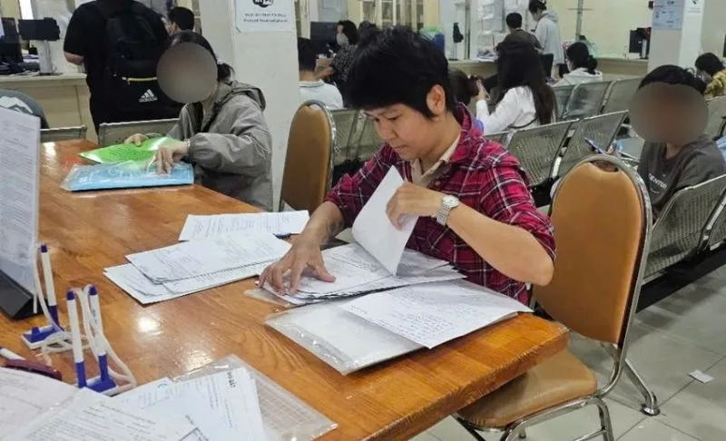 so tn mt tp hcm yeu cau chi nhanh vpdkdd quan 10 khan truong cap lai so hong bi danh trao 1 398 2646 jpeg