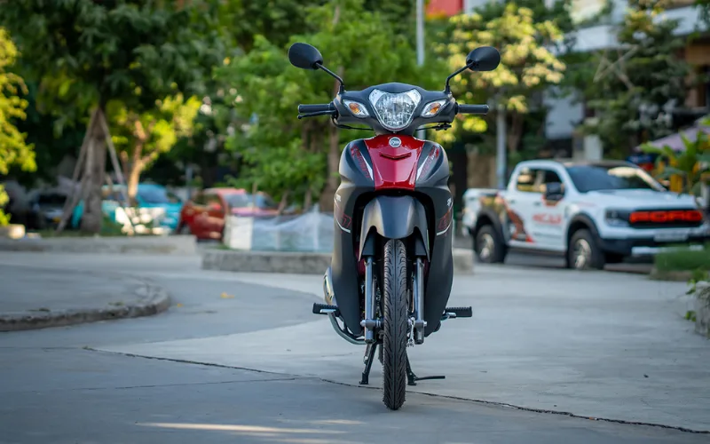 suzuki-elegant-2-png SYM Elegant 2025 là một lựa chọn đáng cân nhắc trong phân khúc xe số phổ thông giá rẻ
