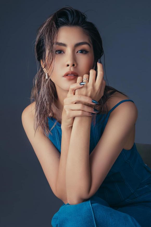 311708534102301555676990426533309710116315555n-ngoisaovn-w1364-h2048-0710 Từ đó đến nay, nữ diễn viên khiến nhiều người ngưỡng mộ nhờ cuộc sống viên mãn.