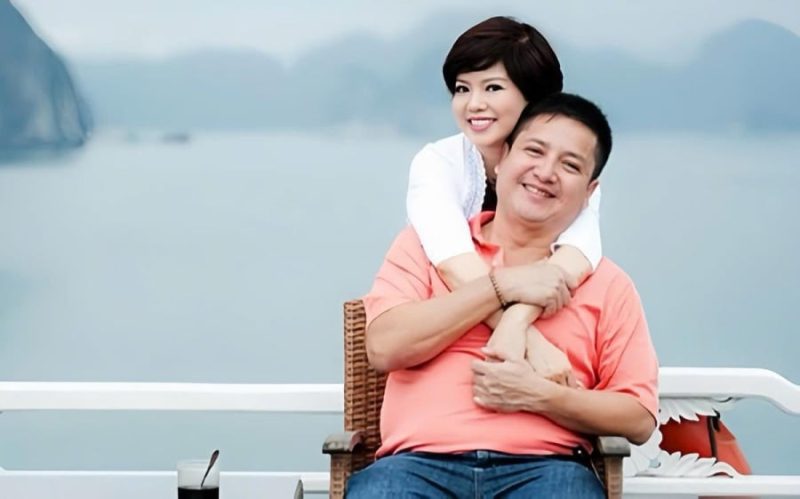 NSƯT Chí Trung đều nhắc với thái độ thoải mái, anh không né tránh quá khứ.