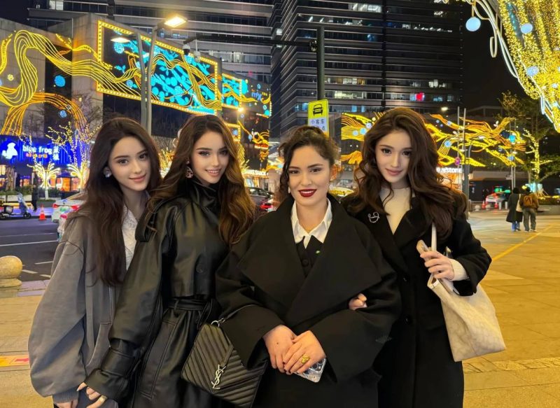 Hướng dẫn viên du lịch nói 1 câu khiến nhan sắc Địch Lệ Nhiệt Ba về mức trung bình - Ảnh 4.