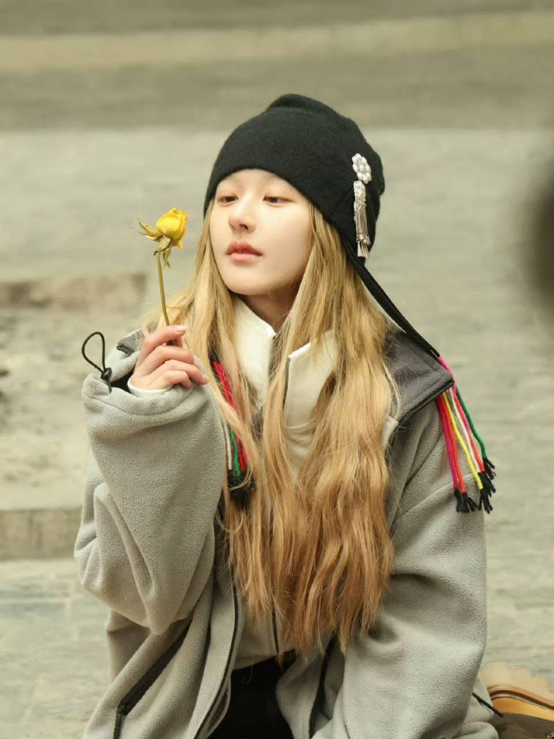 Nhìn Triệu Lộ Tư mà thương- Ảnh 2.