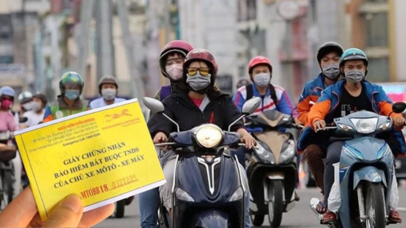 bao-hiem-xe-may-bat-buoc-phunutoday-ban-mem-0740 Bảo hiểm xe máy bắt buộc vẫn là giấy tờ mà luật đòi hỏi phải có khi tham gia giao thông bằng xe máy