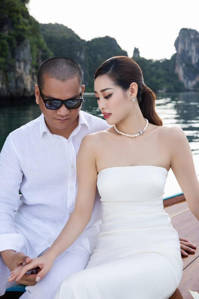 Hoa hậu Khánh Vân tổ chức đám cưới. Ông xã của người đẹp lớn hơn cô 17 tuổi, là nhiếp ảnh gia nổi tiếng Nguyễn Long.