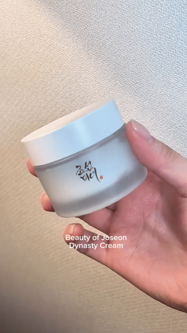 4 kem dưỡng nhẹ như mây dùng mùa hè rất sướng: Da ngậm nước, là phẳng nếp nhăn- Ảnh 5.