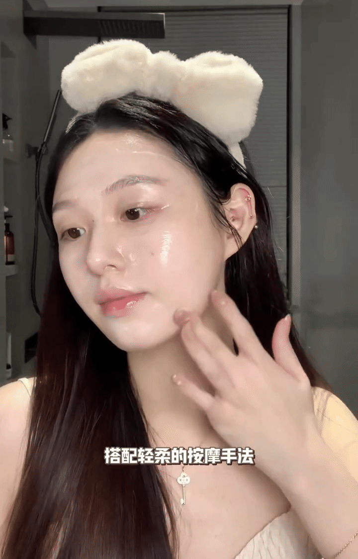 4 kem dưỡng nhẹ như mây dùng mùa hè rất sướng: Da ngậm nước, là phẳng nếp nhăn- Ảnh 16.