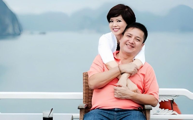 NSƯT Chí Trung đều nhắc với thái độ thoải mái, anh không né tránh quá khứ.