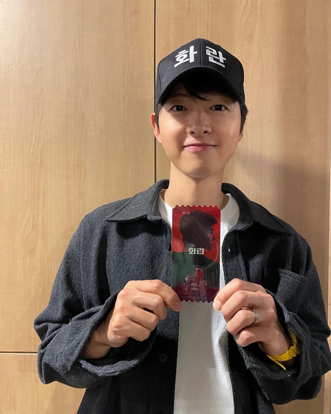 Song Joong Ki xuống sắc không phanh- Ảnh 8.