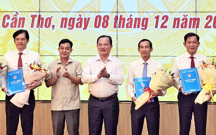 Nguyên giám đốc Sở Giáo dục - Đào tạo tỉnh Sóc Trăng làm chuyên viên Sở Giáo dục - Đào tạo Cần Thơ - Ảnh 3.