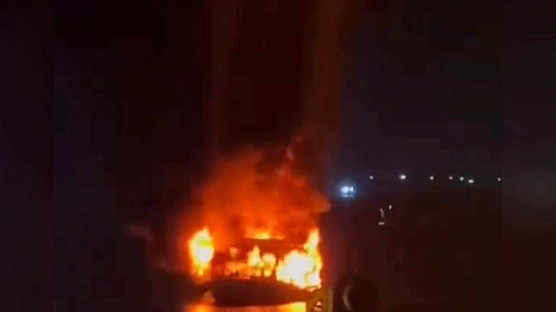 Cháy tàu du lịch ở Phú Quốc