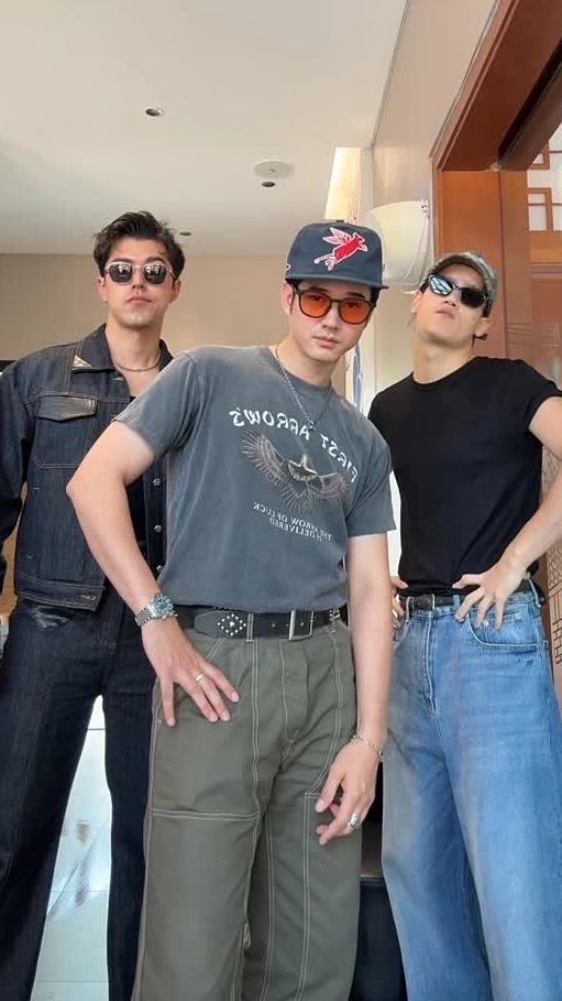 Mario Maurer nhảy ngẫu hứng cùng đồng nghiệp