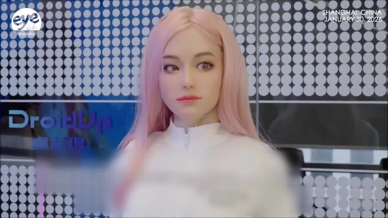 Robot hình người có thân nhiệt và vẻ ngoài giống thật