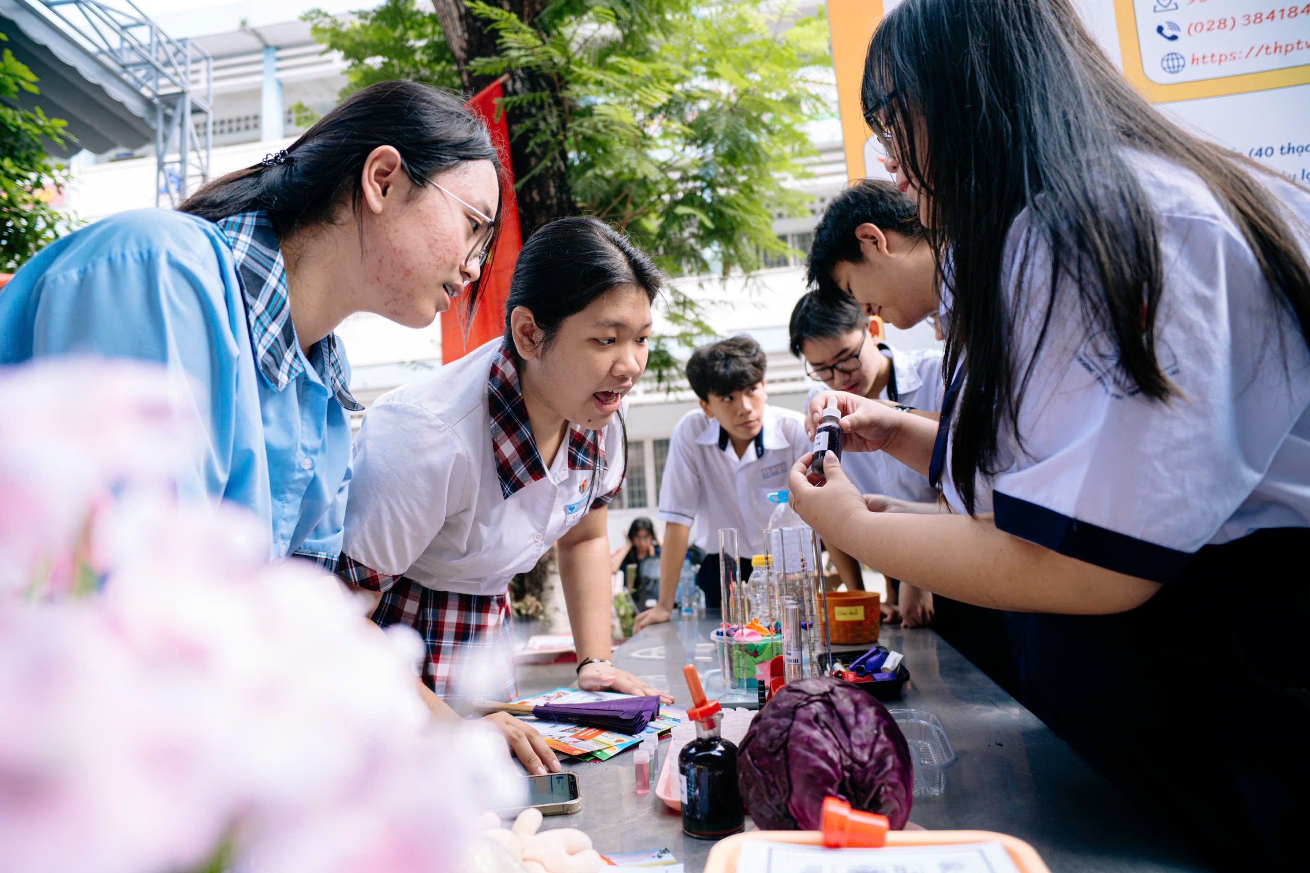 Ngày hội Tự tin vào lớp 10: Đặt nguyện vọng, chọn tổ hợp sao để không ‘tự loại mình’? - Ảnh 6. lớp 10 - Ảnh 6.