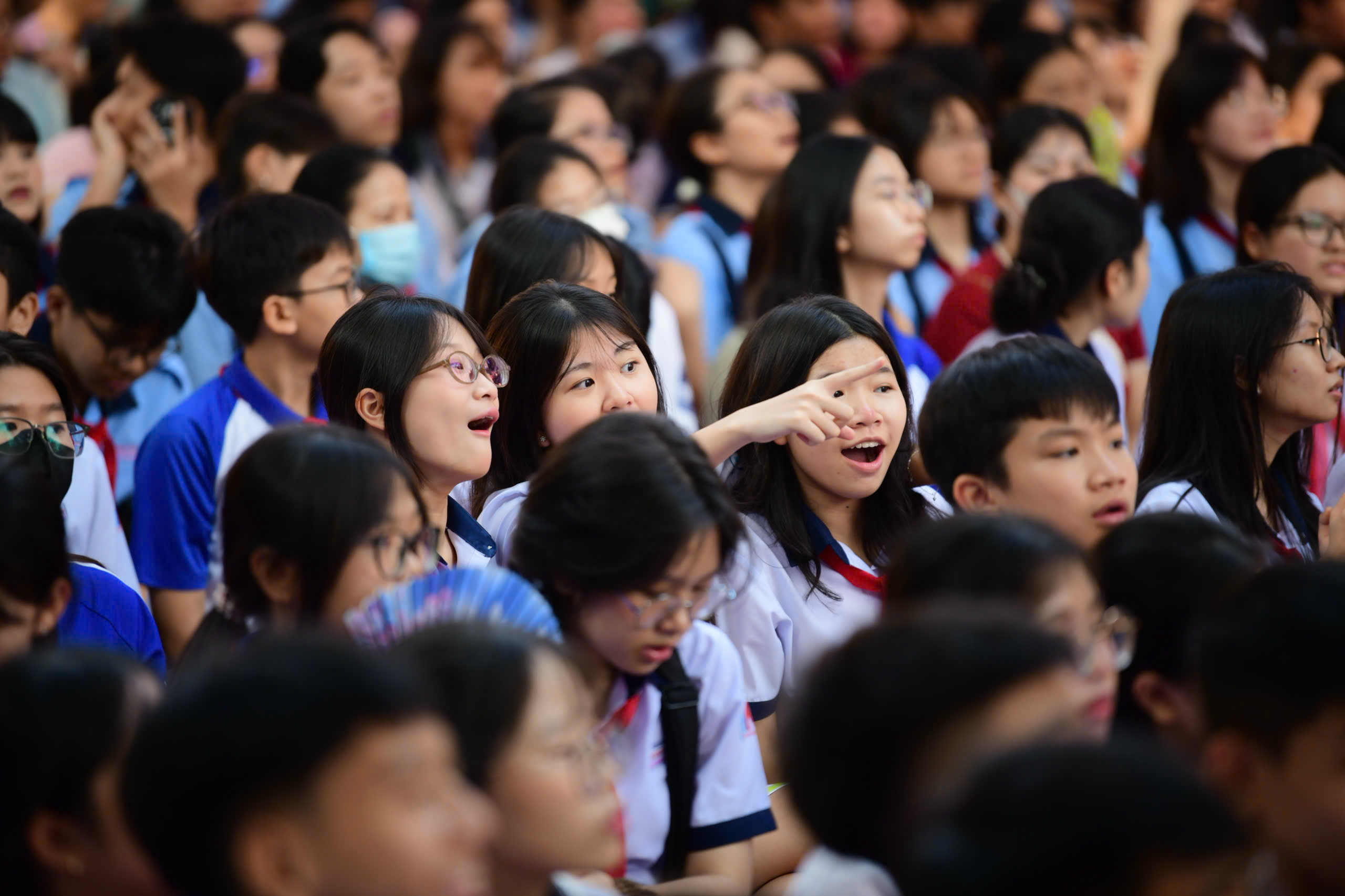 3401326026676410562-17747525951041806604816 lớp 10 - Ảnh 22.