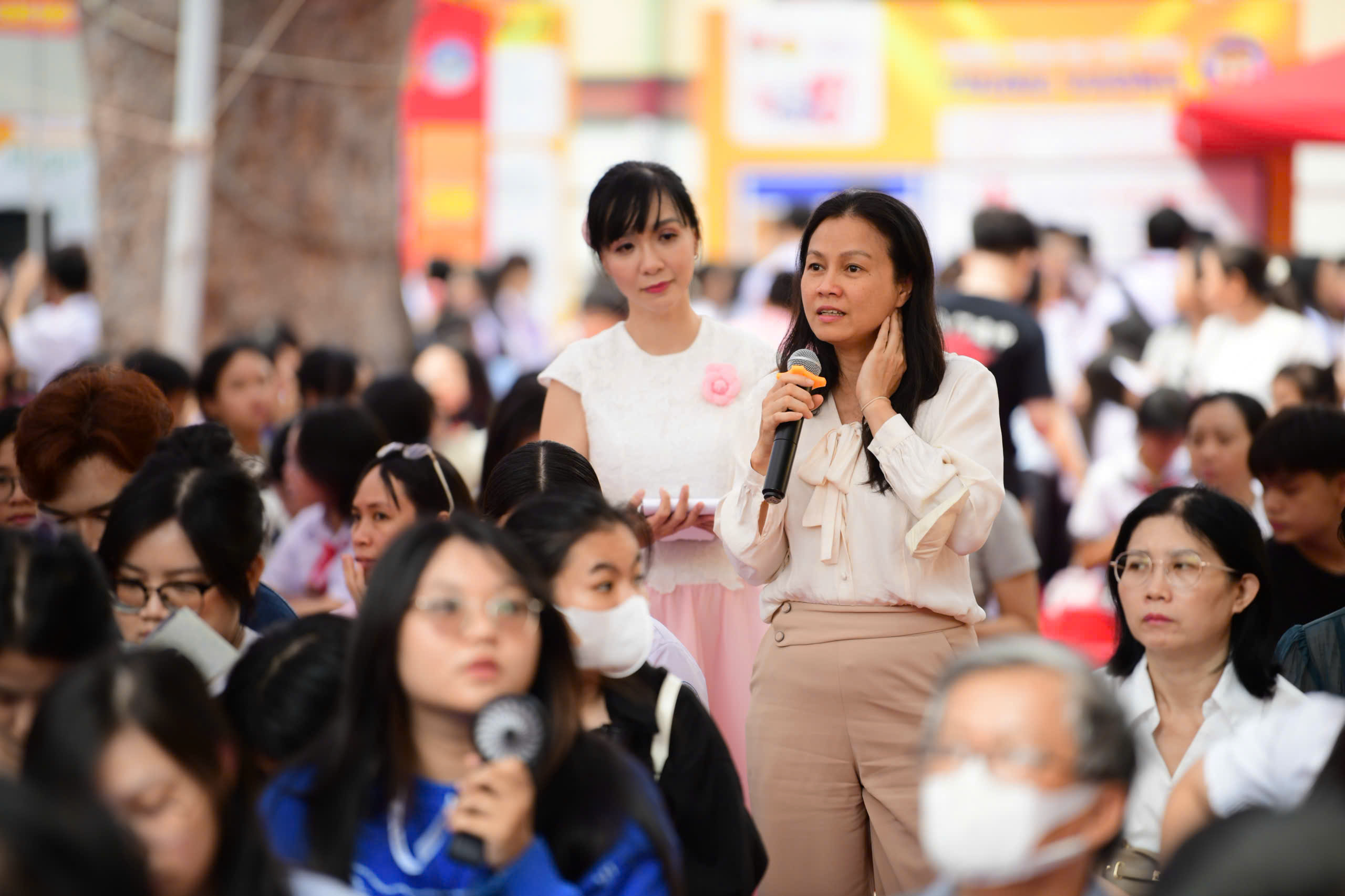 Tuyển sinh lớp 10 TP.HCM 2026: Giữ nguyên quy chế, thi sớm hơn 5 ngày - Ảnh 4. lớp 10 - Ảnh 4.