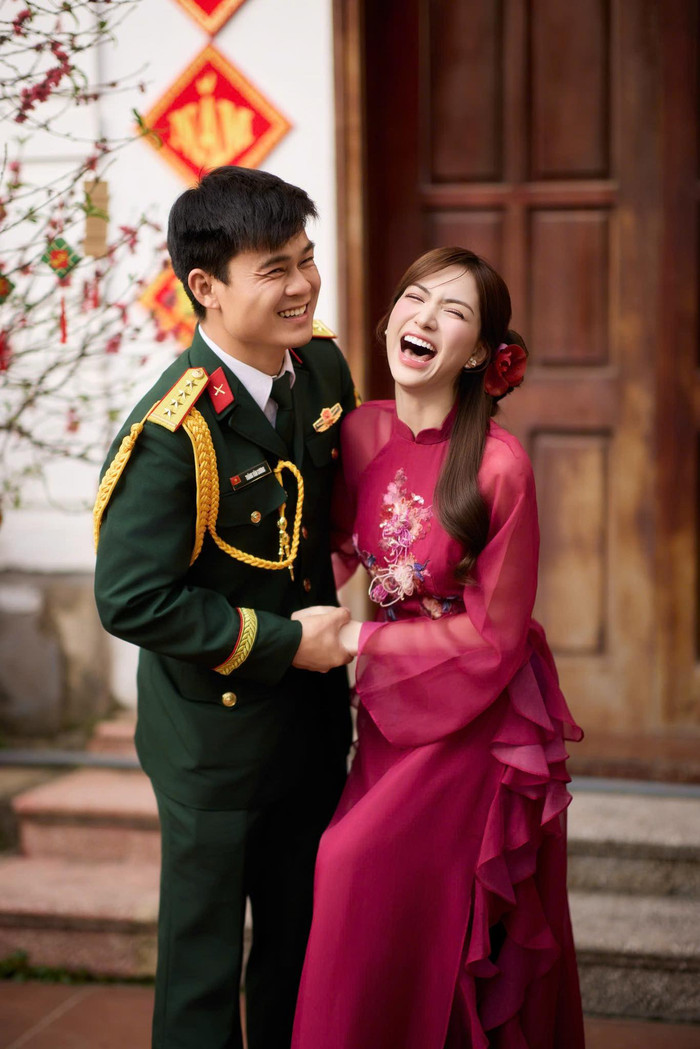 Chuyện tình của Hòa Minzy và Văn Cương được nhiều khán giả yêu mến, ủng hộ.