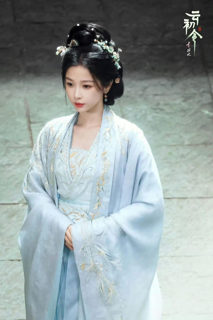 Ngu Thư Hân góp mặt trong nhiều dự án nổi tiếng như Thương Lan Quyết, Khu Rừng Nhỏ Của Hai Người hay Vĩnh Dạ Tinh Hà (Ảnh: Weibo).