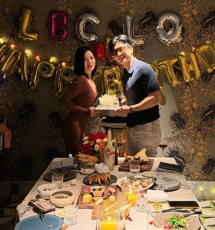 4kphzzstdq1-7lkbp0eixm2-v7dm6yah6a3 Lệ Quyên tại sinh nhật bạn trai Lâm Bảo Châu. Ảnh: FBNV