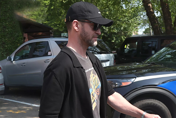 Bất chấp ồn ào, Jessica Biel vẫn lựa chọn đứng về phía chồng.