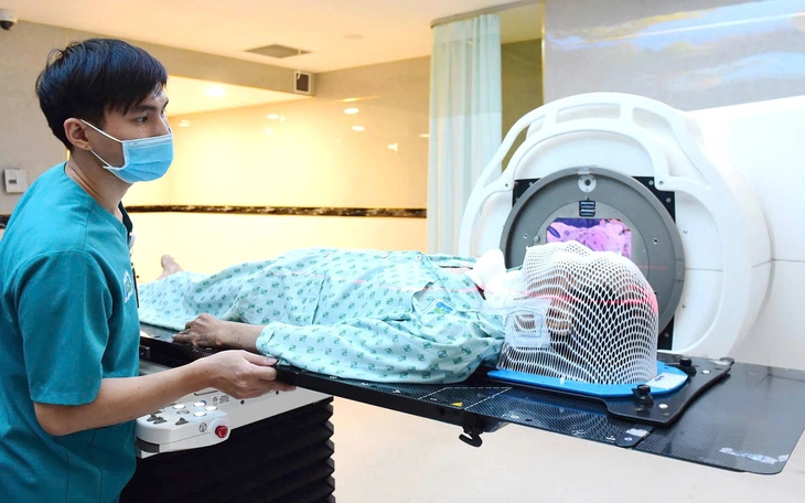 Sinh viên Đà Nẵng làm 'trợ lý bác sĩ AI', giảm cảnh chờ đợi ở bệnh viện - Ảnh 3.