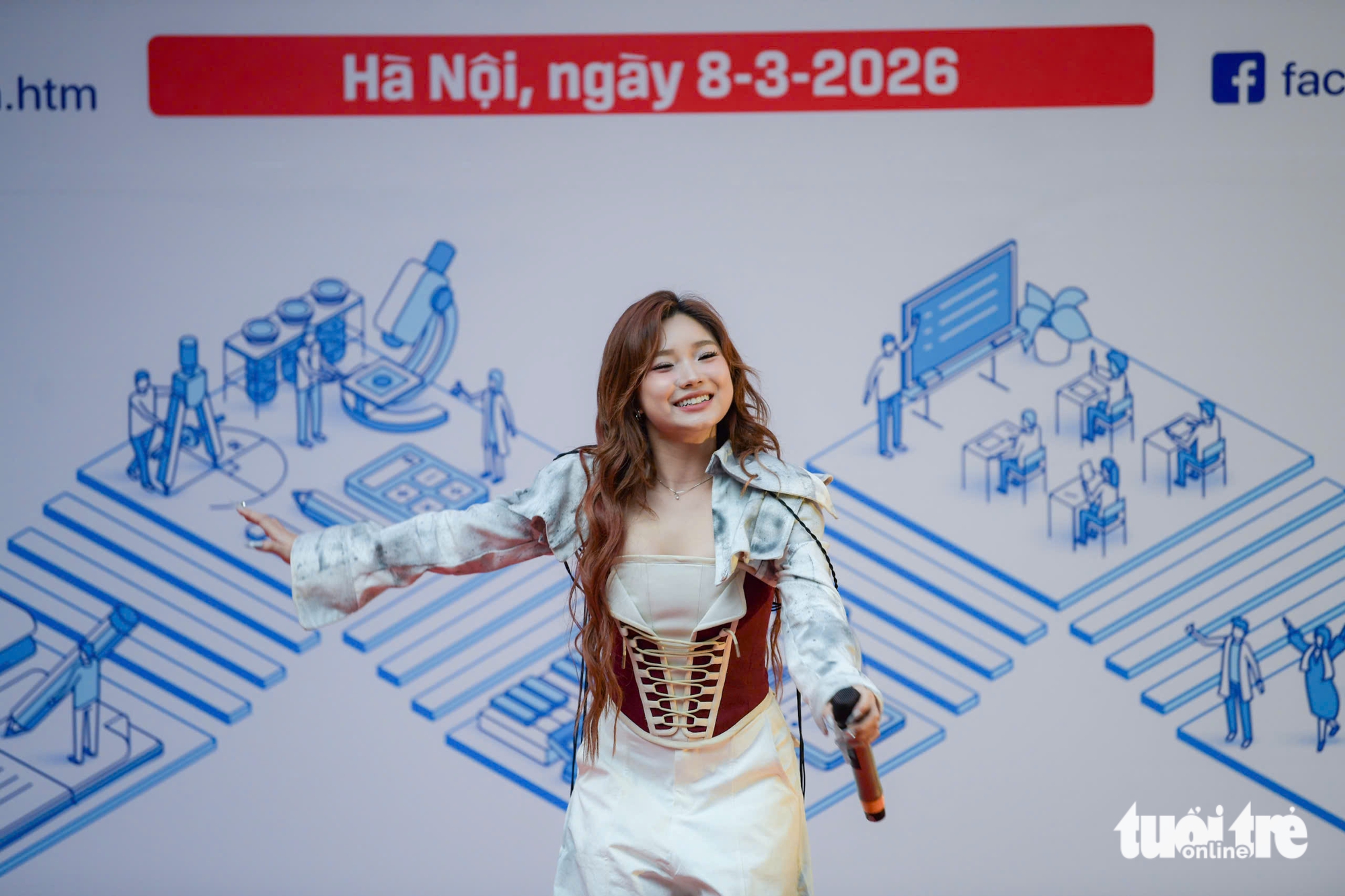 Ngày hội tư vấn tuyển sinh - Ảnh 3.