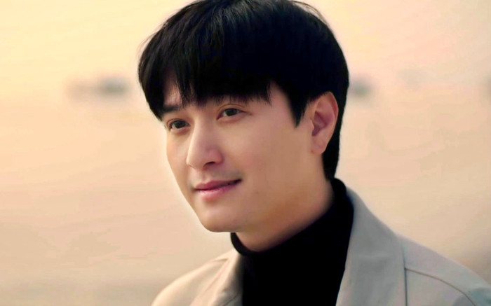 Huỳnh Anh gây sốt trong phim giờ vàng khi vào vai thiếu gia nhà giàu, si tình (Ảnh: NSX).