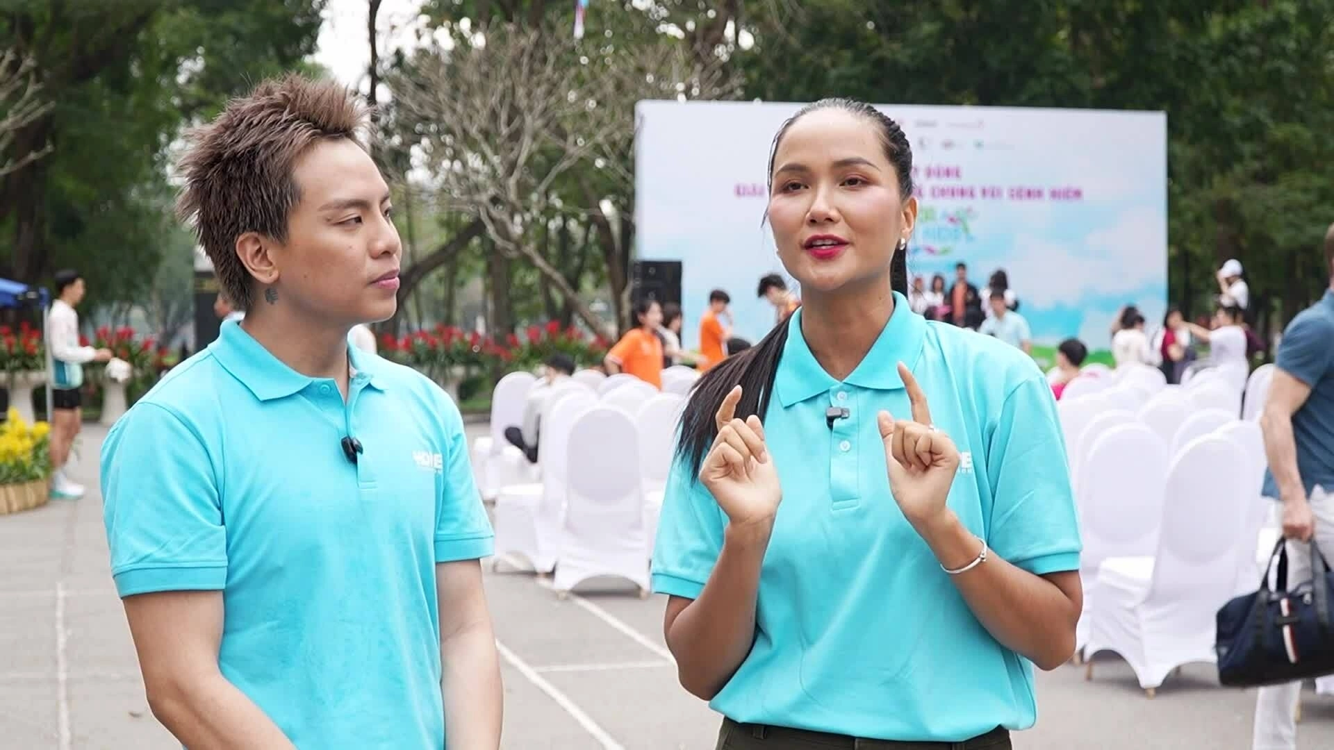 Các y bác sĩ chạy gây quỹ cho trẻ bệnh hiếm (chờ - sức khỏe)