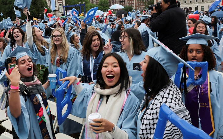 Học bổng 40.000 bảng cho nữ giới ngành STEM tại Việt Nam - Ảnh 3.