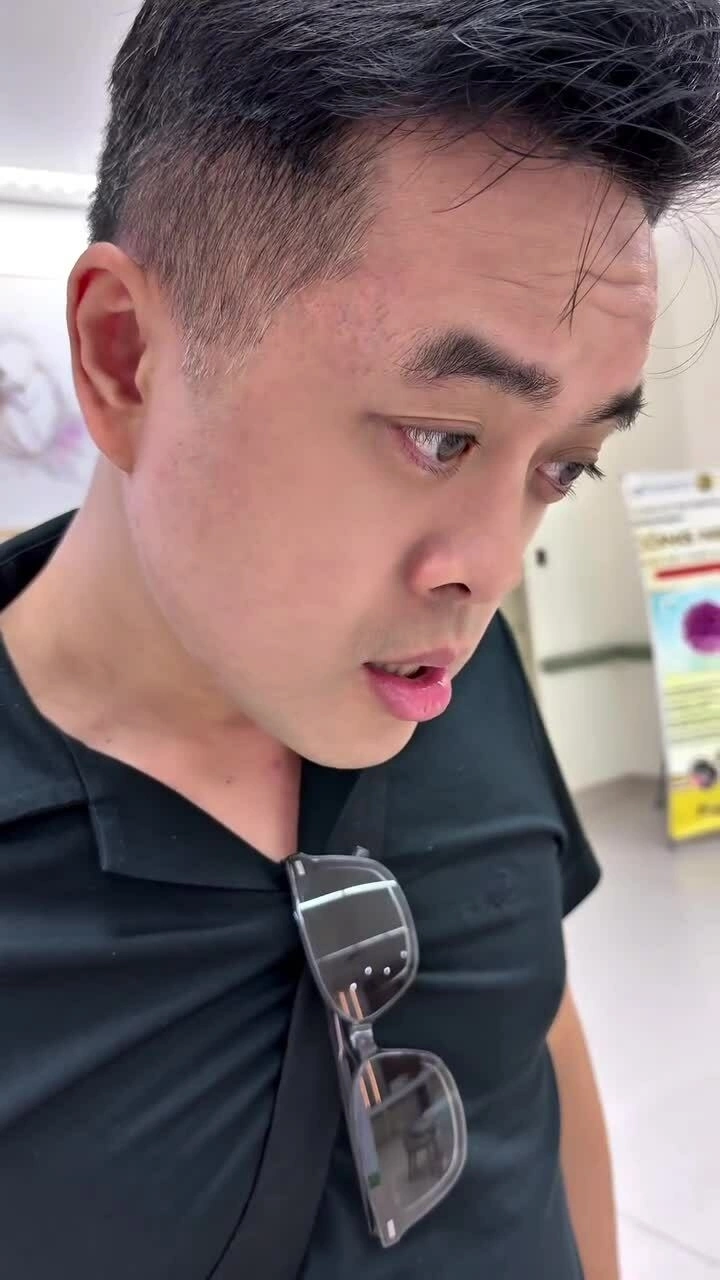 Dương Khắc Linh choáng váng khi vợ báo tin mang bầu đôi lần hai