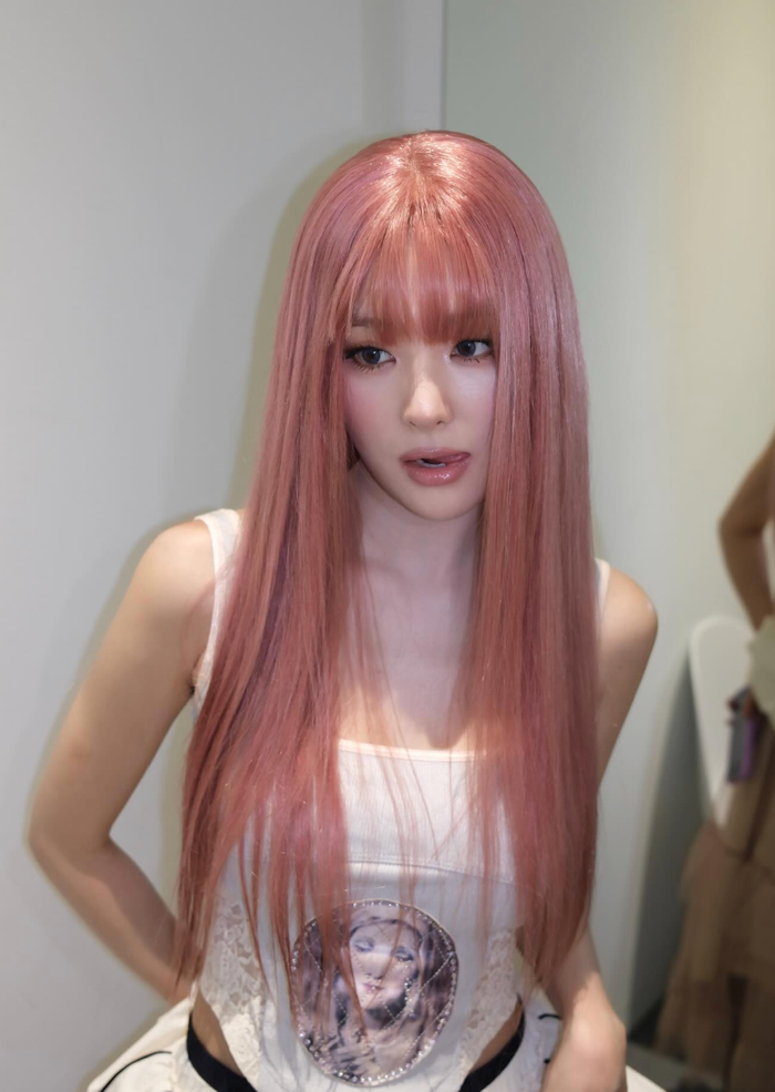 dyook7uug81-zg8a0q4qun2-d4gtywp5nw3 Hình ảnh mới nhất của Seulgi (Red Velvet).