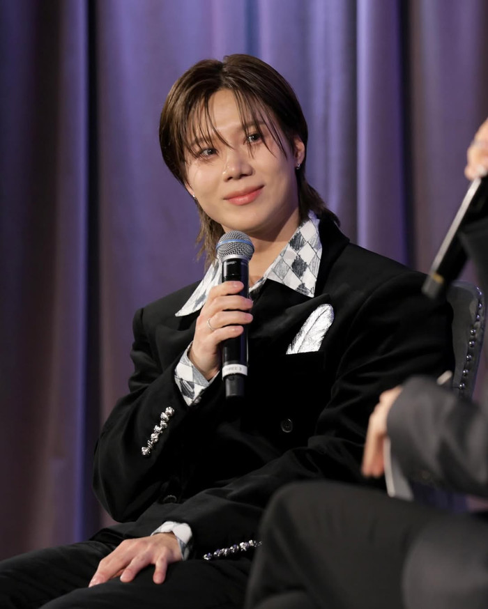 h473b1fwk71-ittmol8hqi2-hpfsaj92zi3 Điều chưa từng xảy ra với Kpop: Taemin được vinh danh cạnh huyền thoại Michael Jackson! Ảnh 5