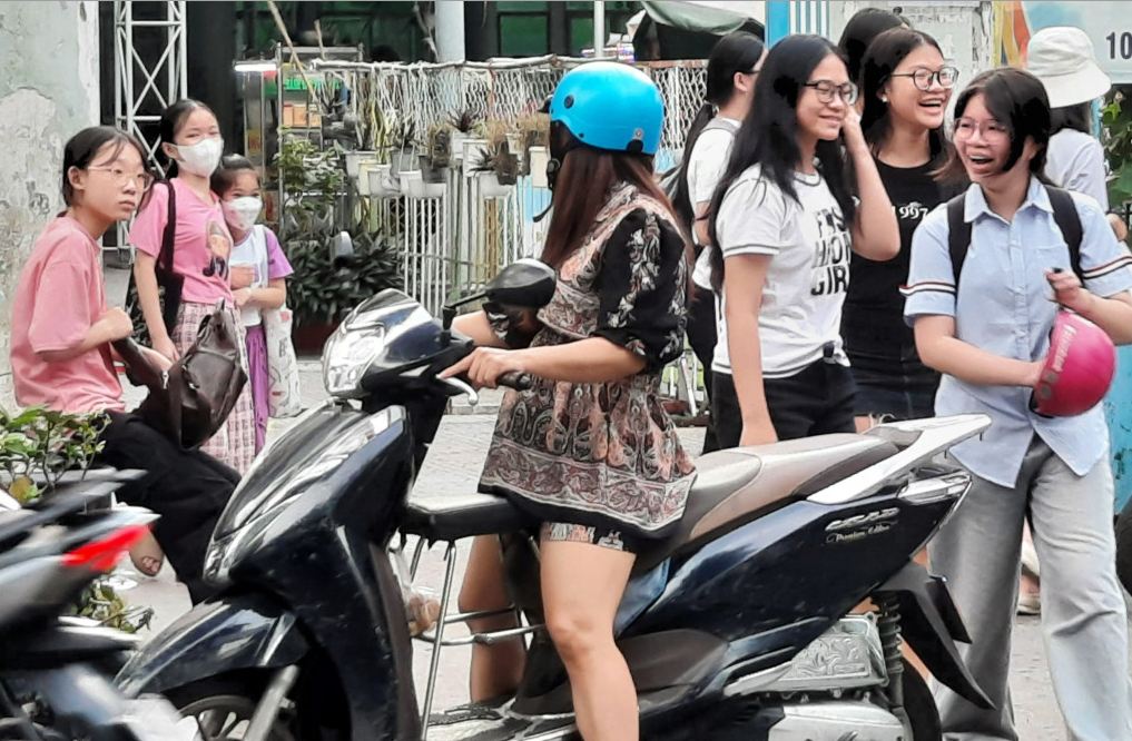 dạy thêm - Ảnh 1.