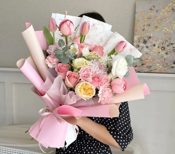 hoa-tuoi-mang-lai-cam-xuc-tích-cuc