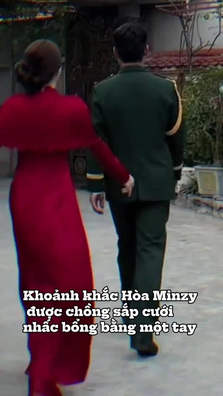 Khoảnh khắc Hòa Minzy được chồng sắp cưới nhấc bổng bằng một tay gây sốt