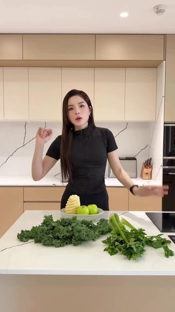 Kỳ Duyên gợi ý 2 thức uống giảm cân 'cực ngon' detox cơ thể sau Tết