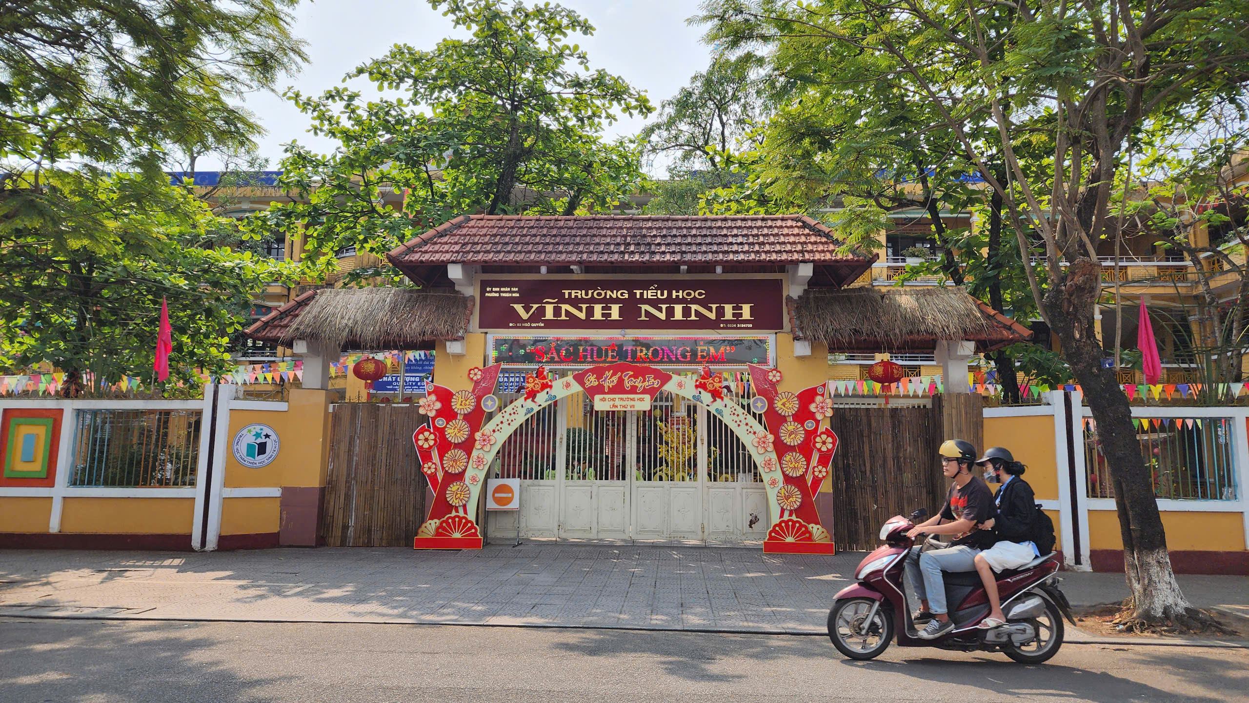 lam-ro-17739921013421669735030 Làm rõ thông tin cô giáo trường tiểu học dùng thước gỗ đánh gãy tay học sinh - Ảnh 1.